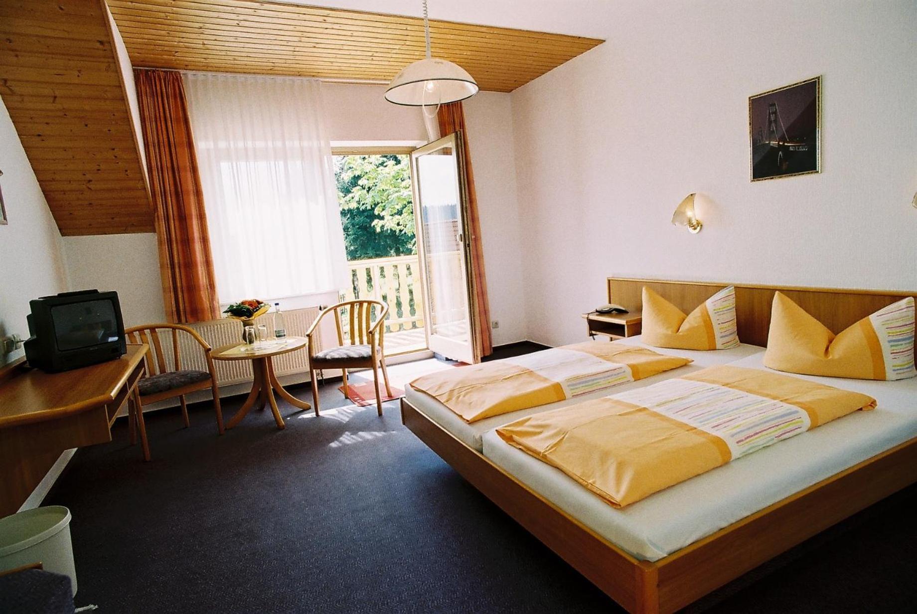 Hotel Zum Schneekopf "Garni" Gehlberg Luaran gambar